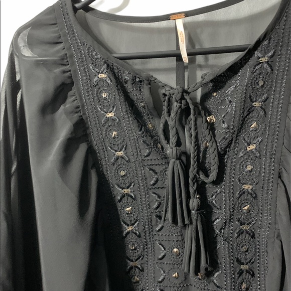 Free People Sheer Butterfly Sleeve - Picture 5 of 6